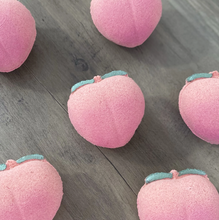 Load image into Gallery viewer, Peach Bath Bomb