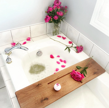 Load image into Gallery viewer, Peony Bath Bomb